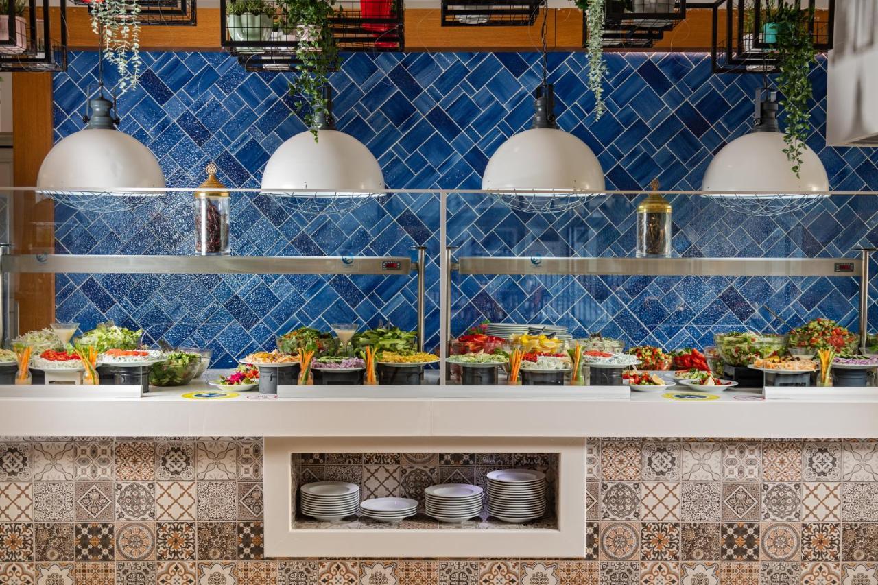 Tt ホテルズ ハイドロス クラブ ケメル エクステリア 写真 A salad bar