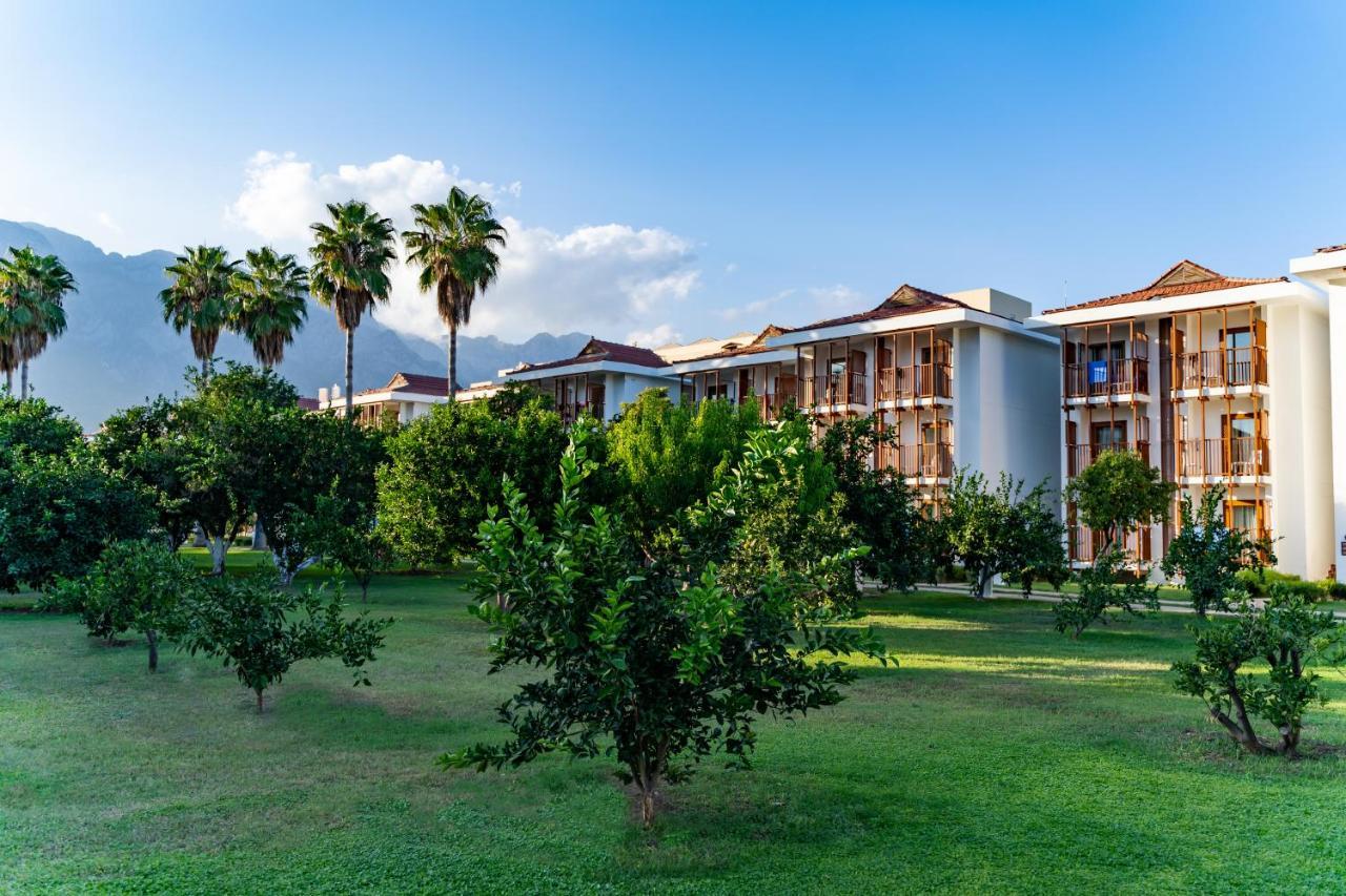 Tt ホテルズ ハイドロス クラブ ケメル エクステリア 写真 The campus of the University of Patras