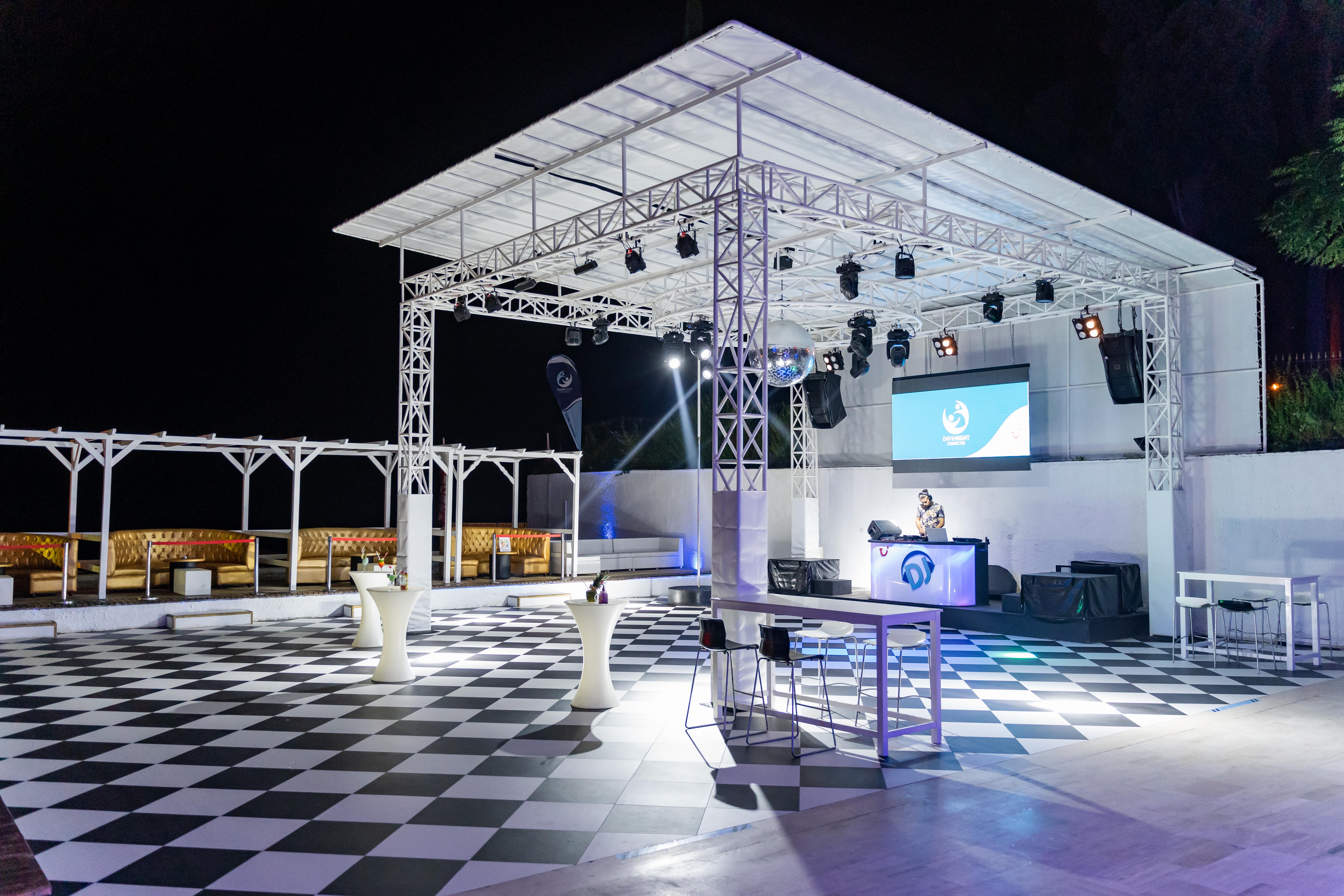 Tt ホテルズ ハイドロス クラブ ケメル エクステリア 写真 The nightclub