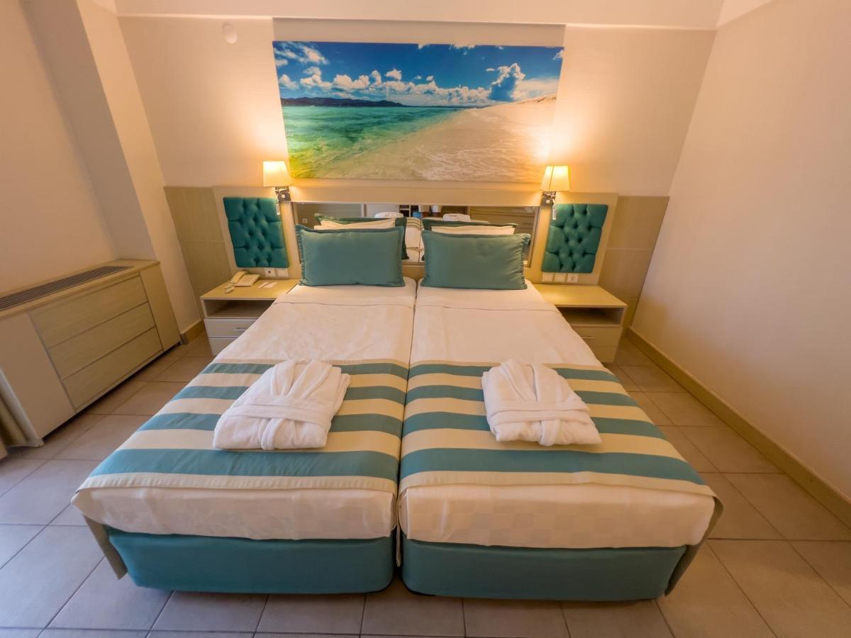 Tt ホテルズ ハイドロス クラブ ケメル エクステリア 写真 A bedroom at the hotel