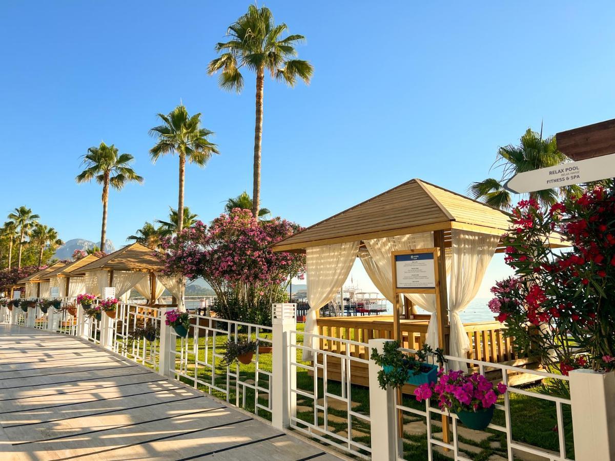 Tt ホテルズ ハイドロス クラブ ケメル エクステリア 写真 A beach resort in Turkey